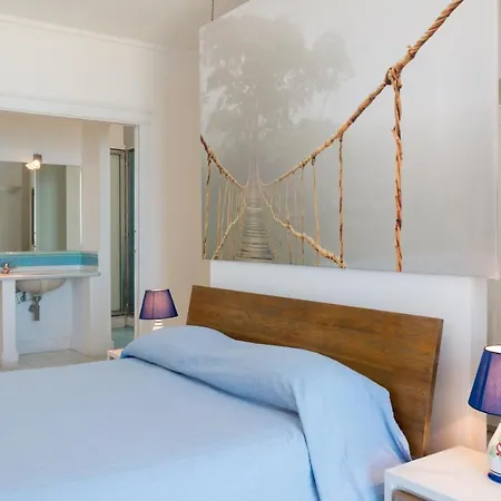 La Belle Vie Bed & Breakfast *